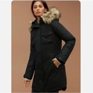 Aritzia Black Puffer Coat with Fur Hood